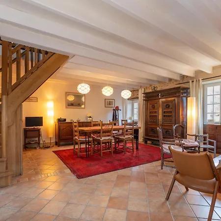 Holiday home Devant Le Chateau De Suscinio